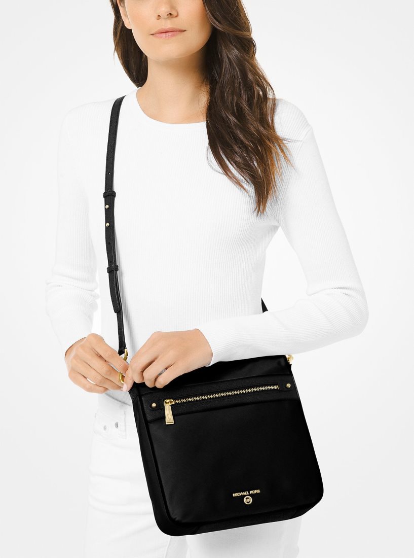 Michael Kors Jet Set Large Nylon Gabardine Messenger Bag Çapraz Çanta Kadın Siyah | 187954-WIX